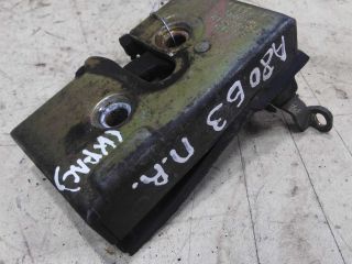 zamok-dveri-perednii-pravyi-audi-80-b3-art-53085