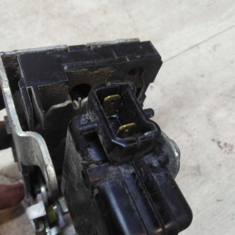 zamok-dveri-perednii-pravyi-renault-logan-i-lada-largus-art-53219-big-2