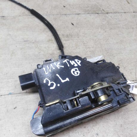 zamok-dveri-zadnii-levyi-skoda-octavia-tour-art-53470-big-0