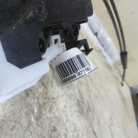 zamok-dveri-perednii-pravyi-kia-cerato-2-art-53713-big-4