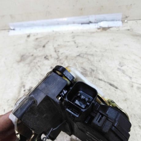 zamok-dveri-zadnei-levoi-mitsubishi-lancer-9-20i-art-54343-big-2