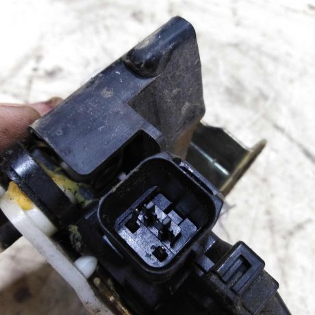 zamok-dveri-zadnii-pravyi-mitsubishi-lancer-9-20i-art-54557-big-2