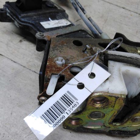 zamok-dveri-zadnii-pravyi-mazda-6-gg-art-54631-big-1