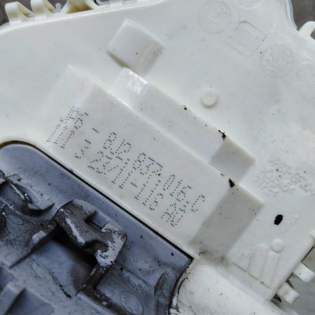 zamok-dveri-pravyi-kupe-audi-a1-i-8x-art-54929-big-1