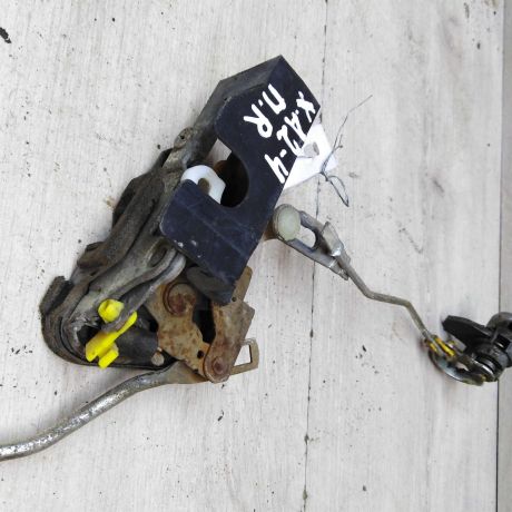 zamok-dveri-perednii-pravyi-hyundai-accent-2-06-gv-sedan-art-55695-big-2