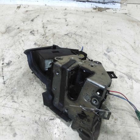 zamok-dveri-perednei-levoi-bmw-e39-25i-mkpp-art-56007-big-2