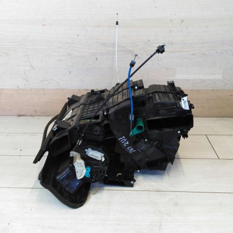 korpus-pecki-renault-logan-2009-god-vypuska-art-56327-big-0