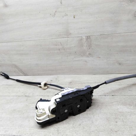 zamok-dveri-perednii-pravyi-volkswagen-golf-6-xetcbek-art-56406-big-0