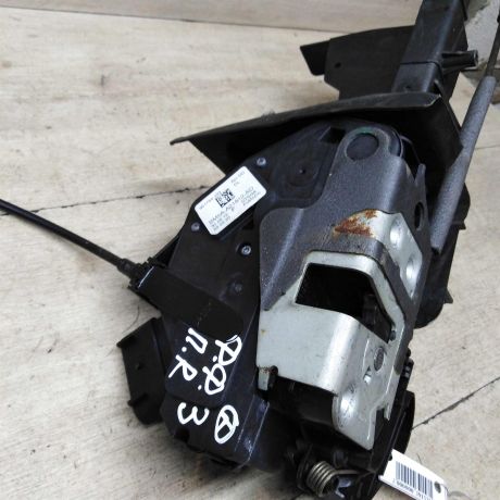 zamok-dveri-perednii-pravyi-ford-focus-3-art-56438-big-0