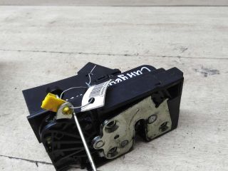 zamok-dveri-perednii-levyi-renault-sandero-2-renault-logan-2-renault-sandero-stepway-art-56759