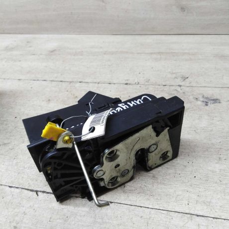 zamok-dveri-perednii-levyi-renault-sandero-2-renault-logan-2-renault-sandero-stepway-art-56759-big-0