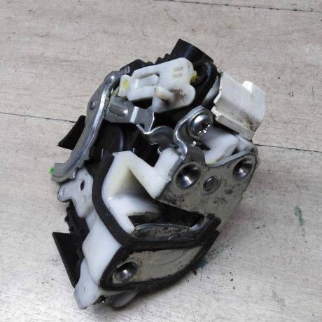 zamok-dveri-zadnii-levyi-mitsubishi-lancer-9-art-56941-big-1