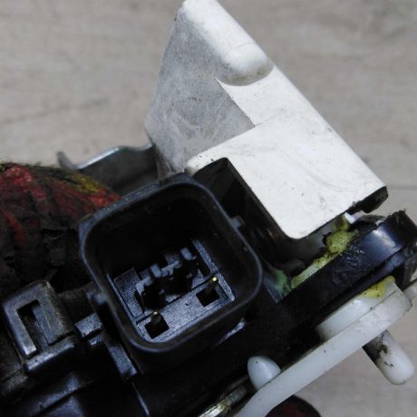 zamok-dveri-zadnii-levyi-mitsubishi-lancer-9-art-56941-big-2