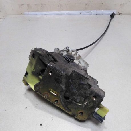 zamok-dveri-zadnei-pravyi-ford-focus-1-art-57727-big-0