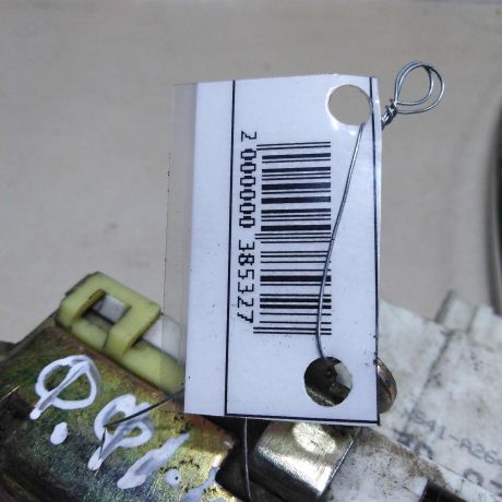 zamok-dveri-zadnei-pravyi-ford-focus-1-art-57727-big-2