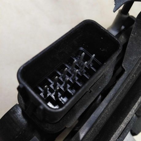 zamok-dveri-zadnii-levyi-ford-focus-2-do-rest-art-57745-big-2