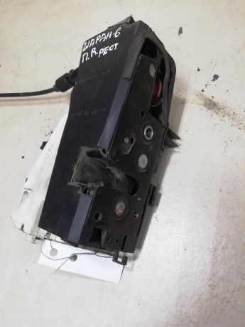 zamok-dveri-perednii-pravyi-volkswagen-sharan-rest-art-58023-big-1