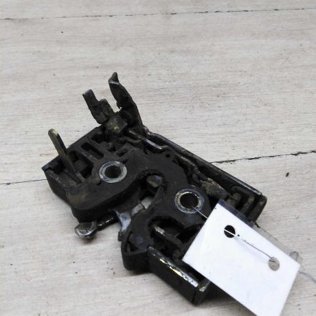 zamok-dveri-perednii-levyi-volkswagen-golf-2-art-58035-big-4