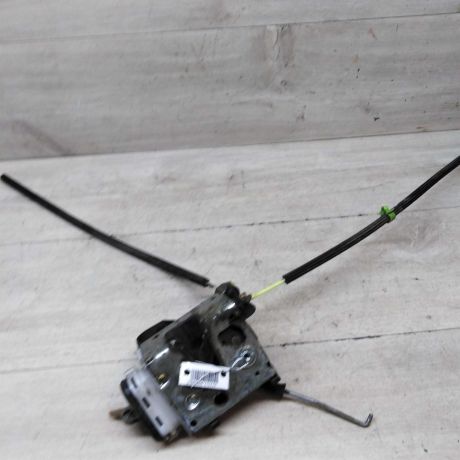 zamok-dveri-zadnii-levyi-audi-a4-b5-art-58677-big-0