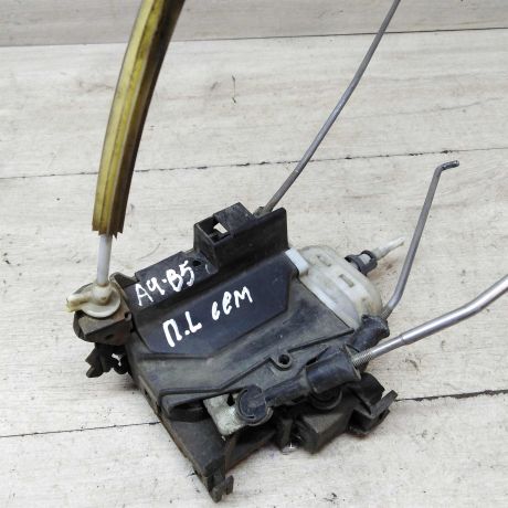 zamok-dveri-perednii-levyi-audi-a4-b5-art-58781-big-1