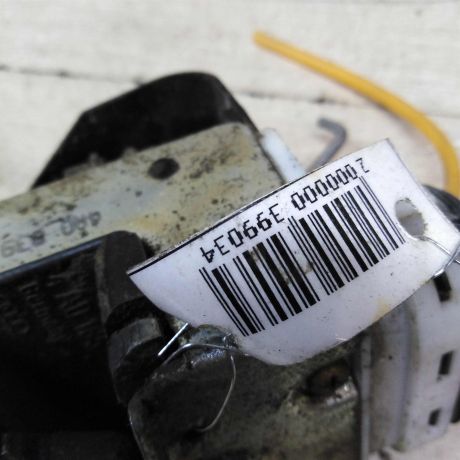 zamok-dveri-zadnii-pravyi-audi-a4-b5-art-58784-big-1