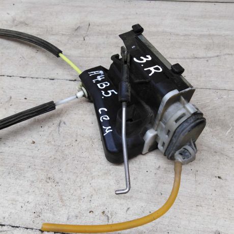 zamok-dveri-zadnii-pravyi-audi-a4-b5-art-58784-big-2