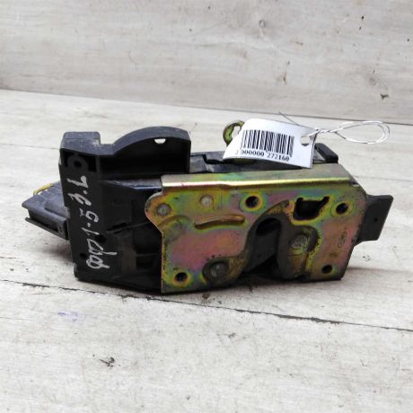 zamok-dveri-zadnii-levyi-ford-focus-1-xetcbek-art-58878-big-0