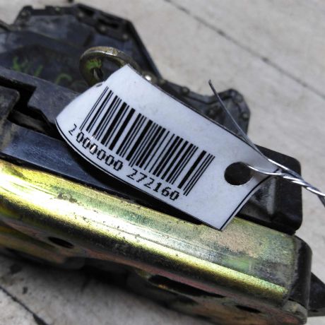 zamok-dveri-zadnii-levyi-ford-focus-1-xetcbek-art-58878-big-1