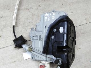 zamok-dveri-perednii-pravyi-audi-a6-c6-i-a6s6-art-59368