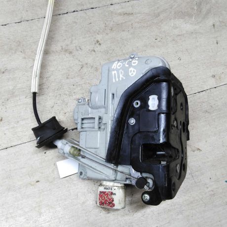zamok-dveri-perednii-pravyi-audi-a6-c6-i-a6s6-art-59368-big-0