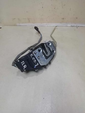 zamok-dveri-perednii-pravyi-kia-spectra-art-59490-big-0