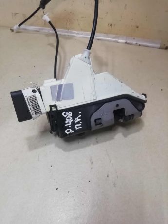 zamok-dveri-perednii-pravyi-peugeot-408-art-59545-big-1