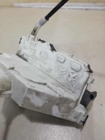 zamok-dveri-zadnii-pravyi-peugeot-408-art-59563-big-1