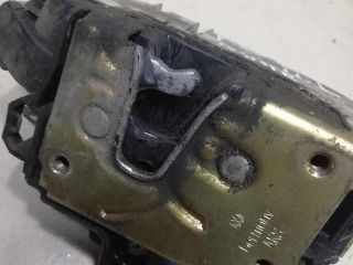 zamok-dveri-perednii-levyi-kupe-volkswagen-golf-3-art-59768