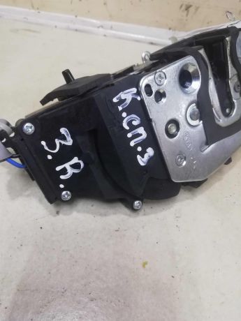 zamok-dveri-zadnii-pravyi-kia-spectra-art-59856-big-1