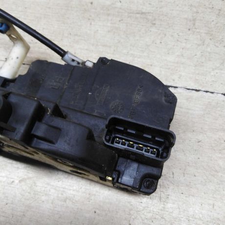 zamok-dveri-perednei-levyi-nissan-murano-i-z50-est-sledy-vskrytiia-zamka-art-59975-big-3