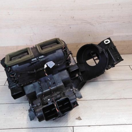 korpus-pecki-salona-bmw-x5-ii-e70-do-rest-art-60017-big-2