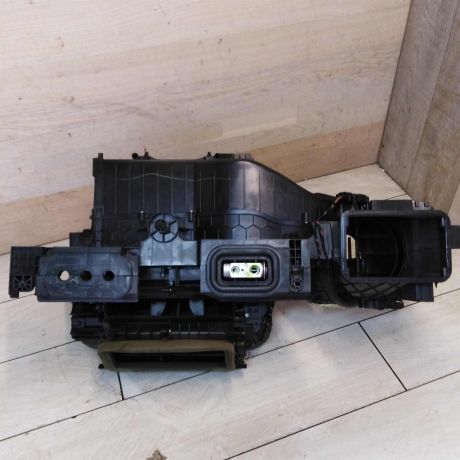 korpus-pecki-salona-bmw-x5-ii-e70-do-rest-art-60017-big-6