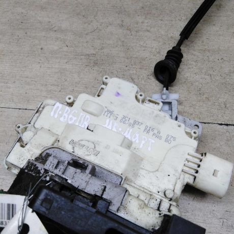 zamok-dveri-perednii-pravyi-volkswagen-passat-b6-art-60803-big-1