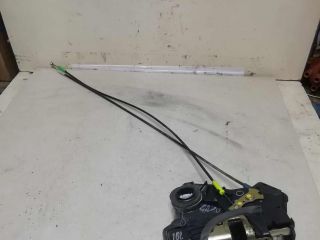 zamok-dveri-perednii-levyi-toyota-avensis-t25-art-61456