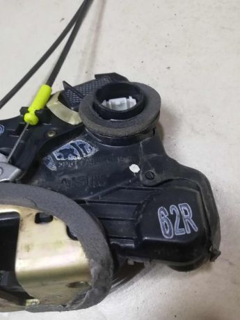 zamok-dveri-perednii-pravyi-toyota-avensis-t25-art-61602-big-7
