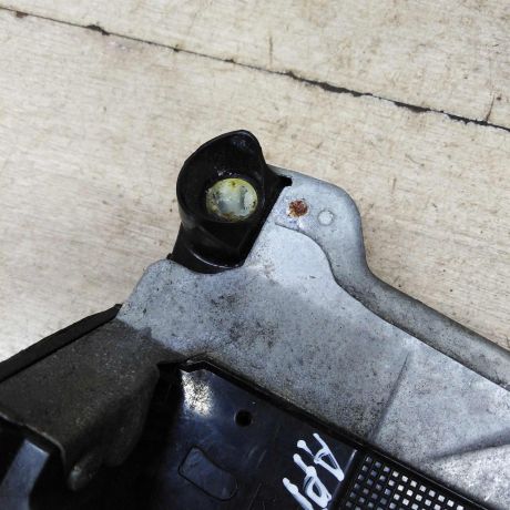 zamok-dveri-perednii-pravyi-toyota-avensis-iii-t27-i-pravyi-rul-art-62208-big-3