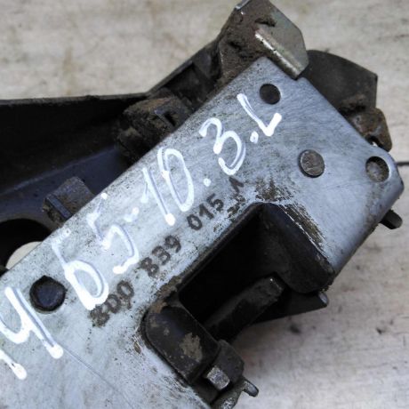 zamok-dveri-zadnei-levoi-audi-a4-b5-art-62735-big-3