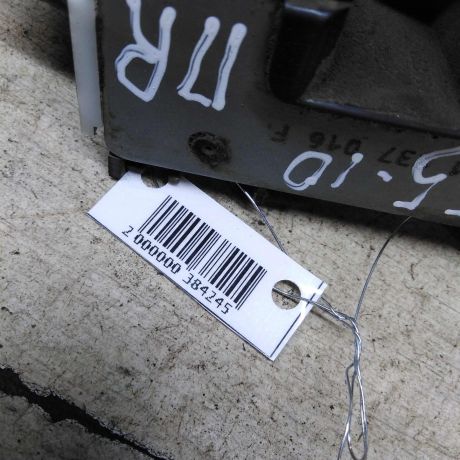 zamok-dveri-perednii-pravyi-audi-a4-b5-art-62823-big-1