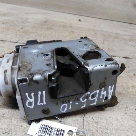 zamok-dveri-perednii-pravyi-audi-a4-b5-art-62823-big-4