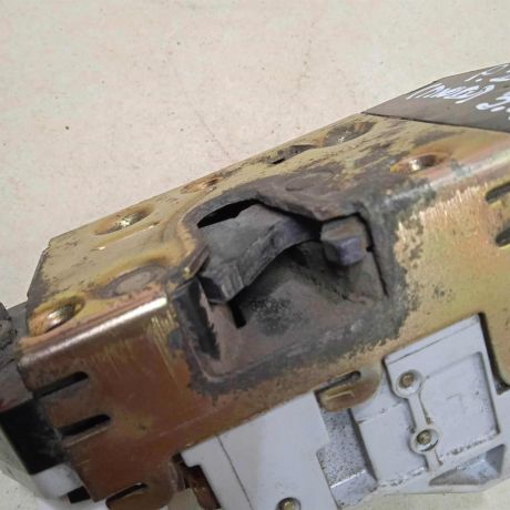 zamok-dveri-zadnei-levoi-peugeot-206-art-63326-big-3