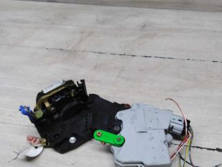 zamok-dveri-perednii-levyi-nissan-almera-n16-art-64187