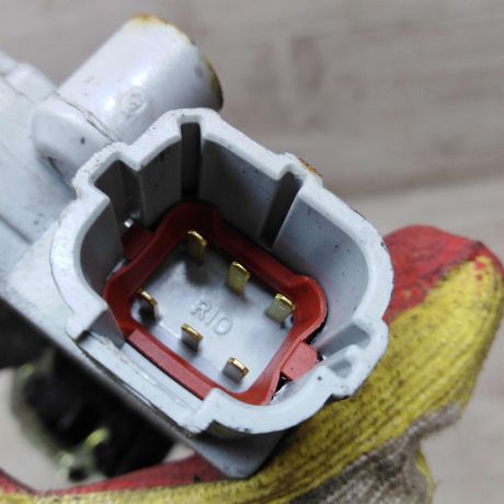 zamok-dveri-perednii-pravyi-nissan-almera-n16-art-64265-big-3