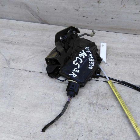 zamok-dveri-zadnii-pravyi-audi-a6-c5-dorestailing-art-64988-big-2