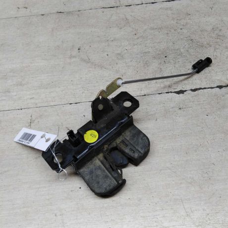 zamok-dveri-zadnei-levoi-raspasnoi-volkswagen-caddy-art-66475-big-1